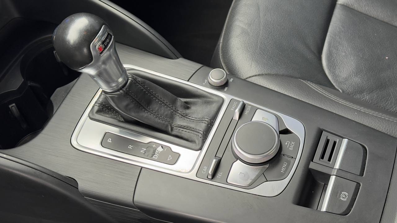 AUDI A3 PREMIUM 2016
