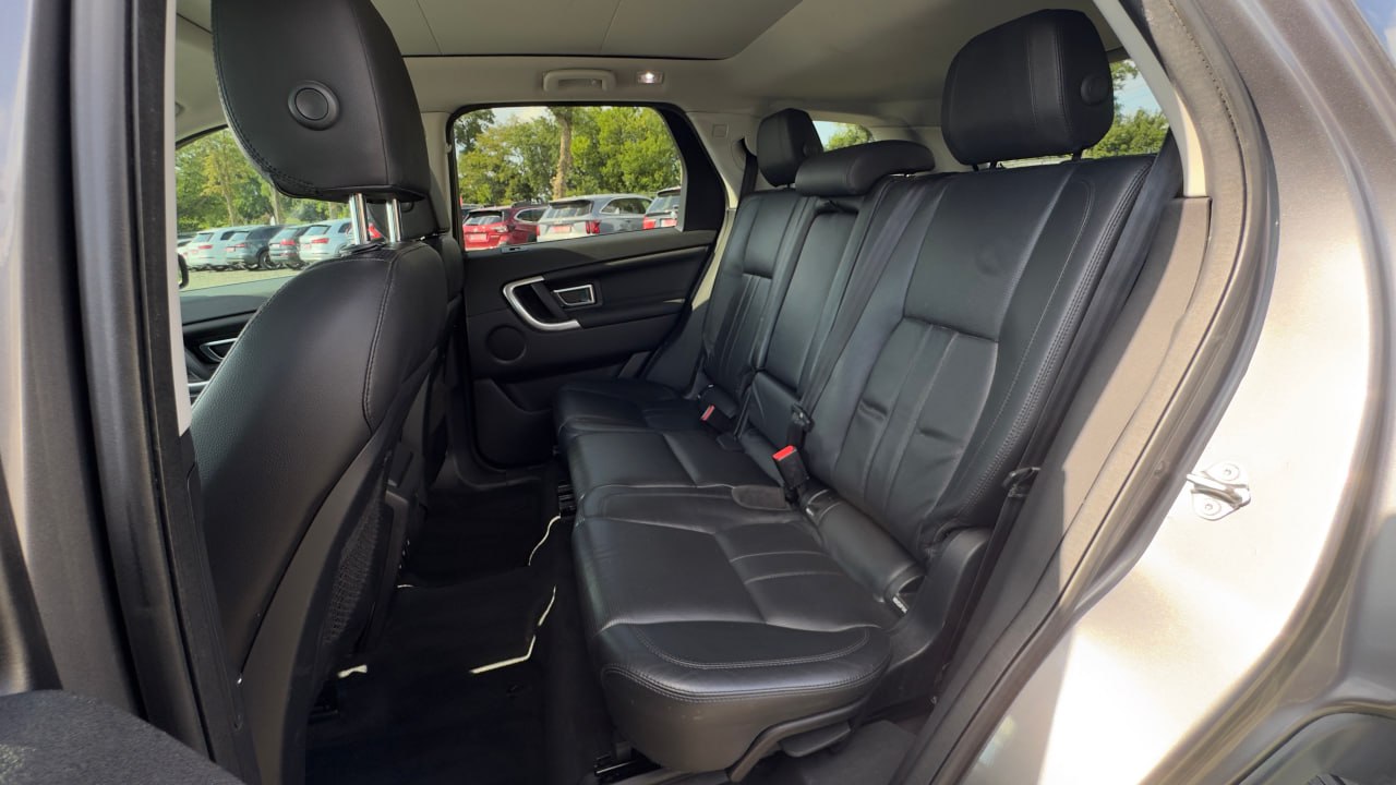 LAND ROVER DISCOVERY SPORT HSE 2015