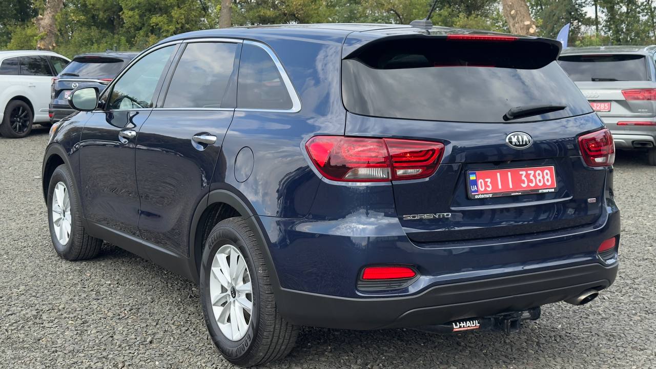 KIA SORENTO LX 2018