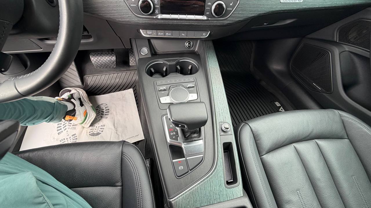 AUDI A5 PREMIUM PLUS 2017