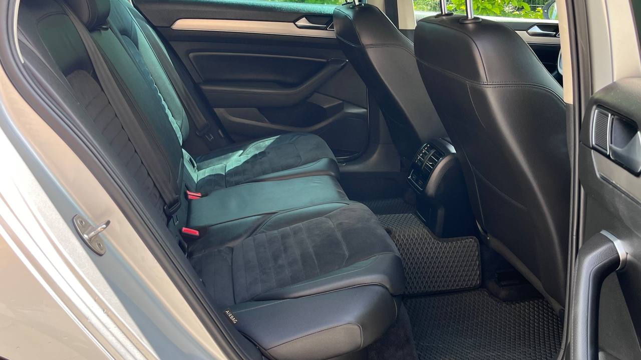 VOLKSWAGEN PASSAT 2018