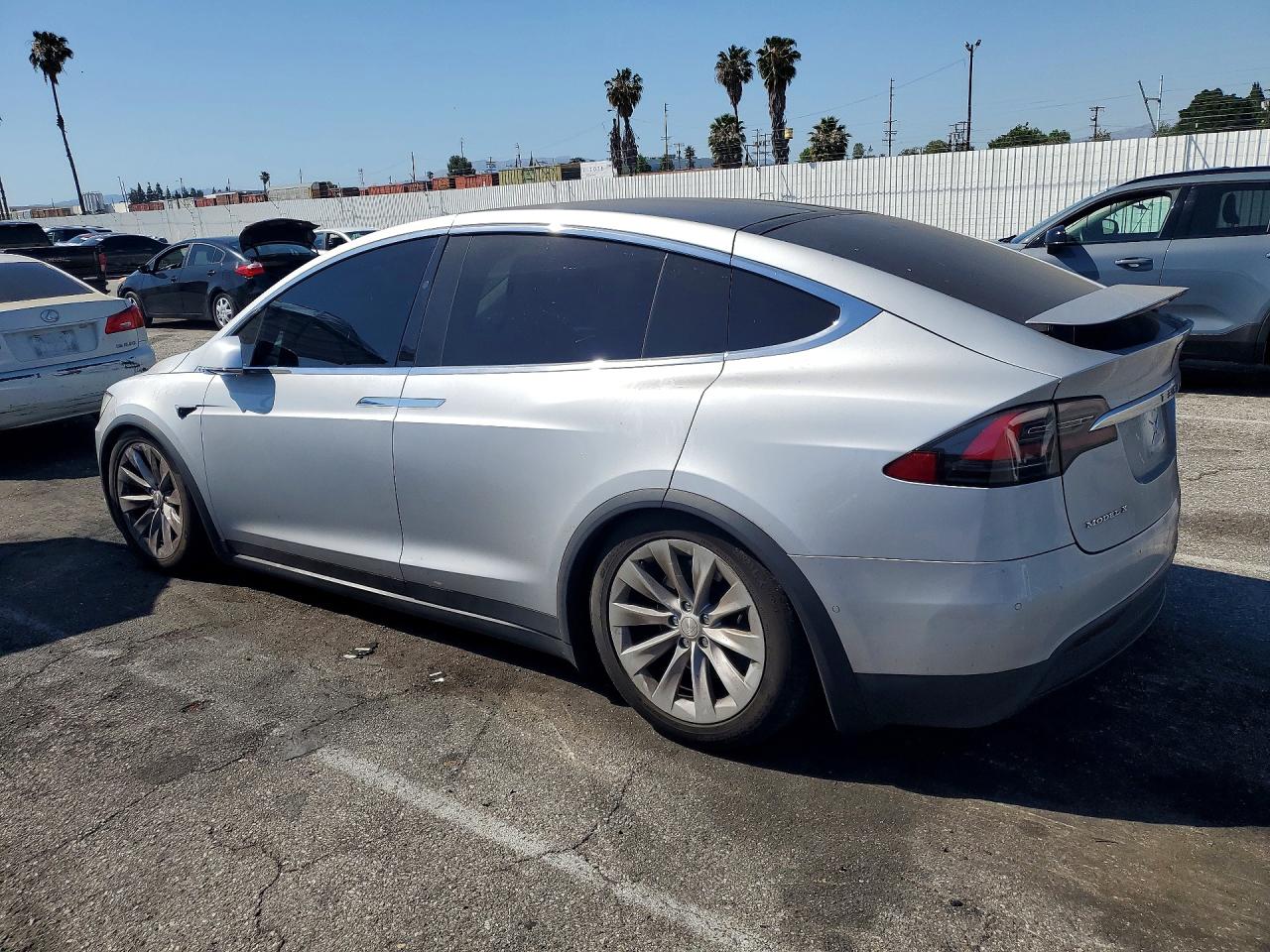 TESLA MODEL X AWD DUAL MOTOR 2017