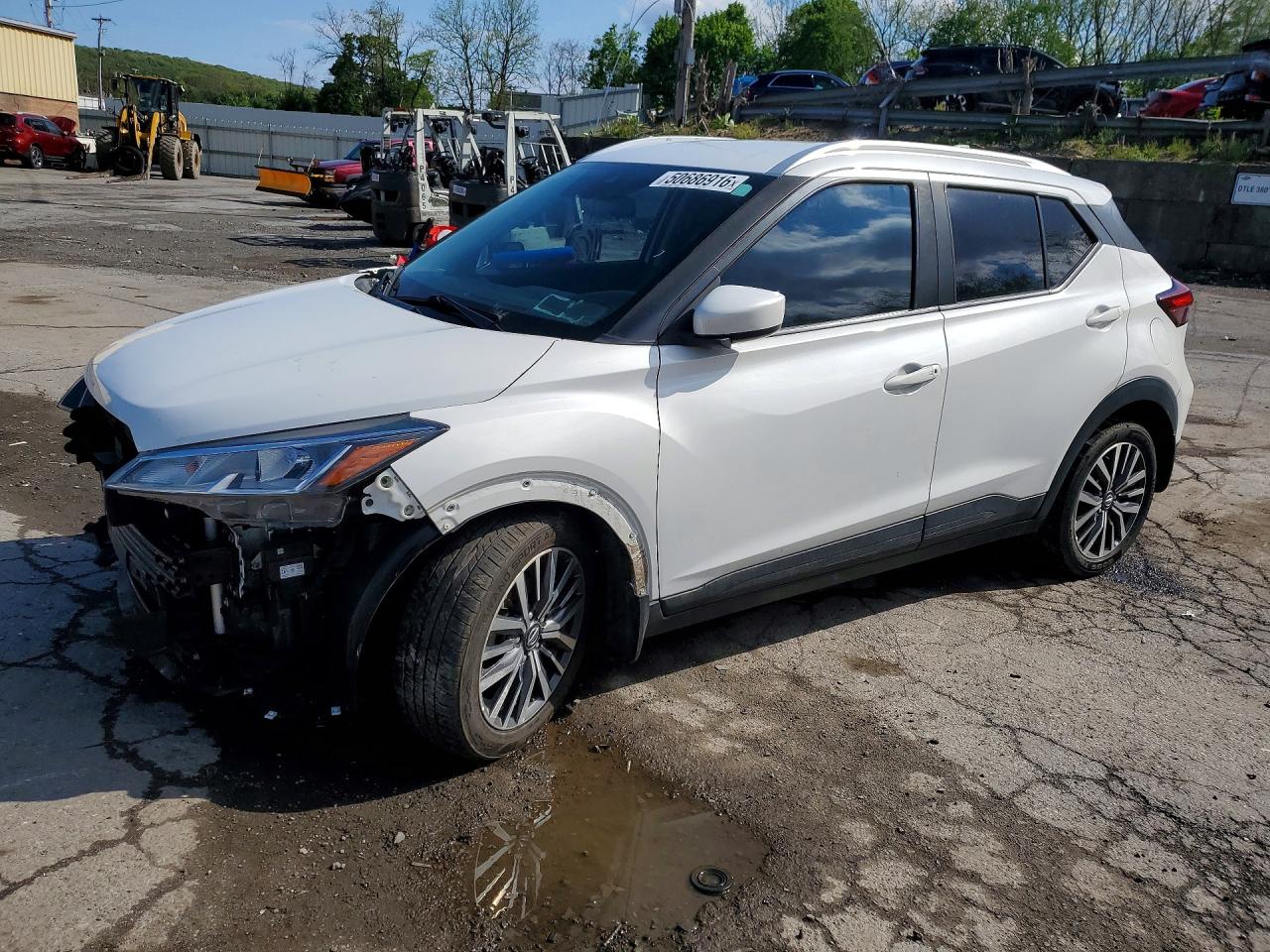 NISSAN KICKS SV 2021