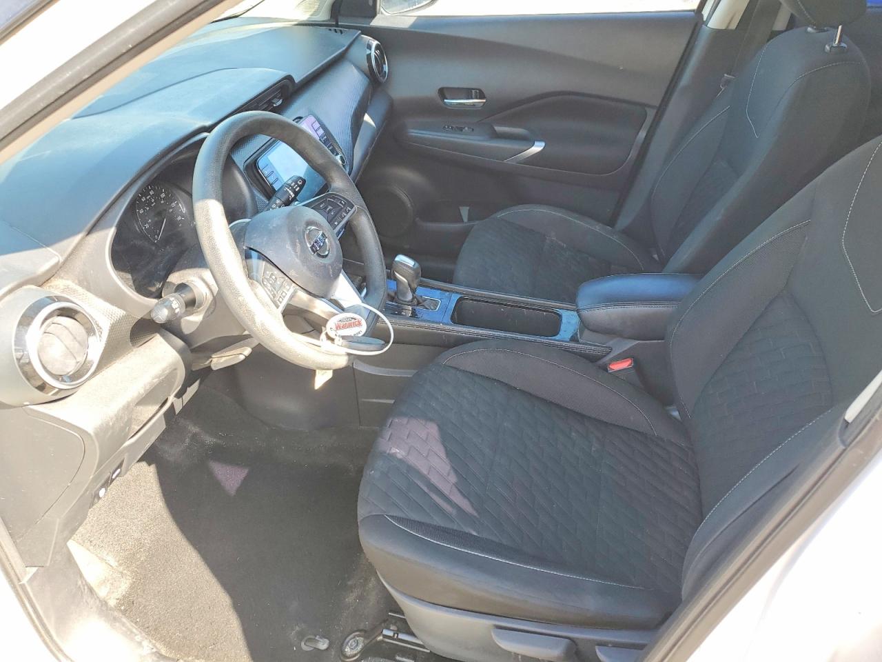 NISSAN KICKS SV 2021