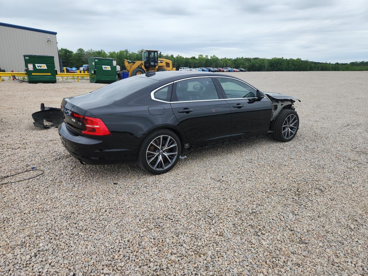 VOLVO S90 T5 MOMENTUM 2017