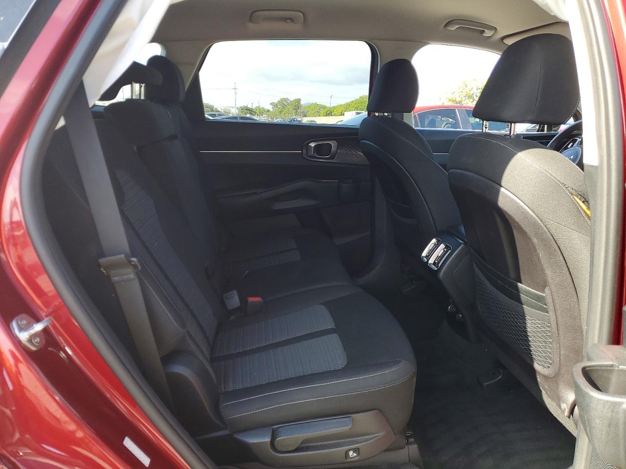 KIA SORENTO LX 2021