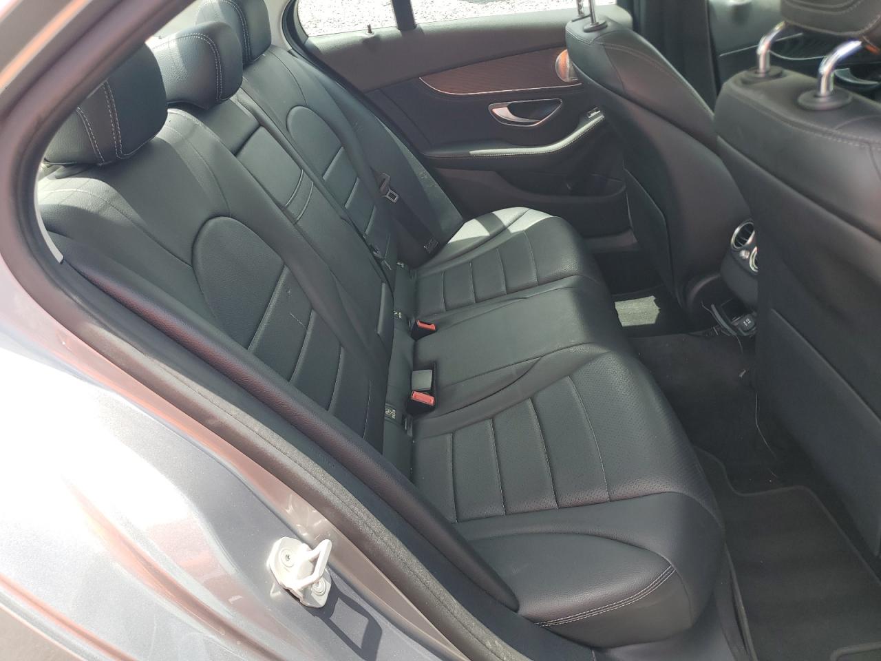 MERCEDES-BENZ C 300 4MATIC 2015
