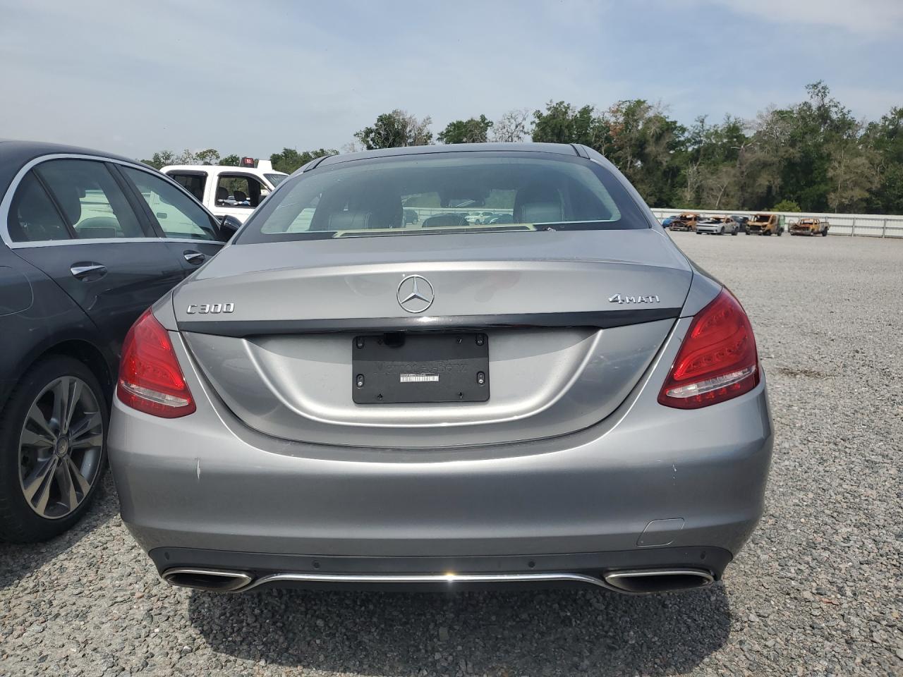 MERCEDES-BENZ C 300 4MATIC 2015