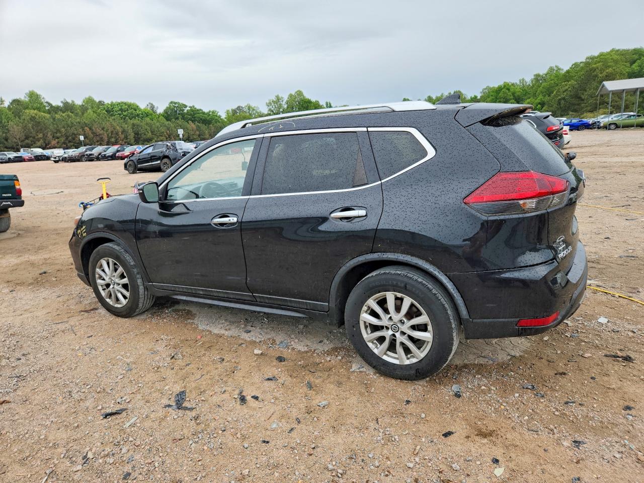 NISSAN ROGUE SV 2019
