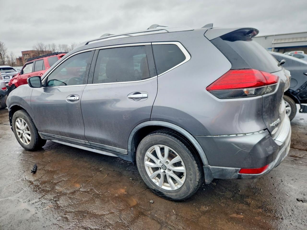 NISSAN ROGUE SV 2017