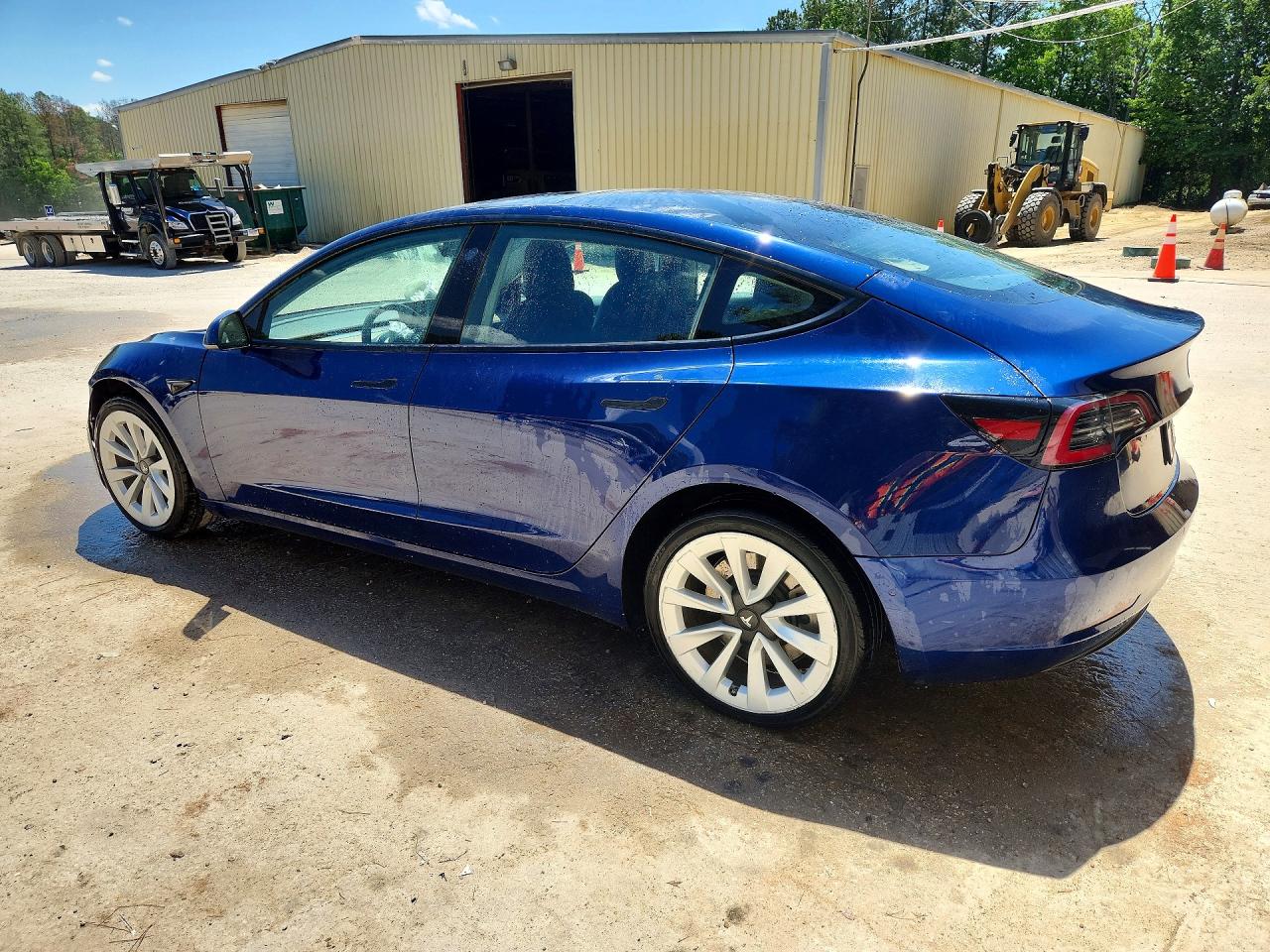 TESLA MODEL 3 2022