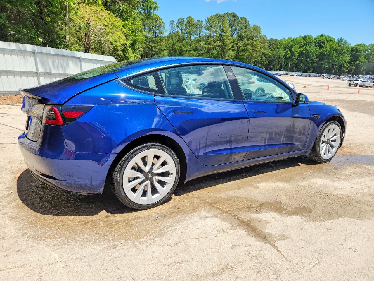 TESLA MODEL 3 2022