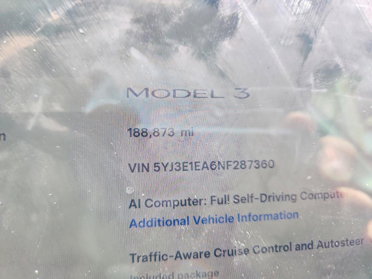 TESLA MODEL 3 2022