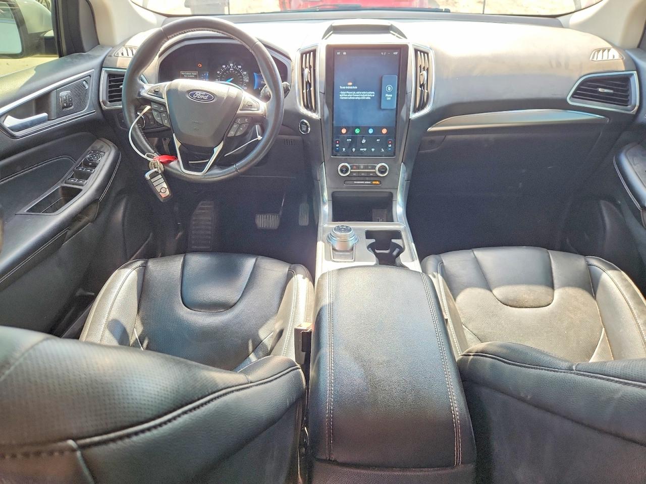 FORD EDGE TITANIUM 2022