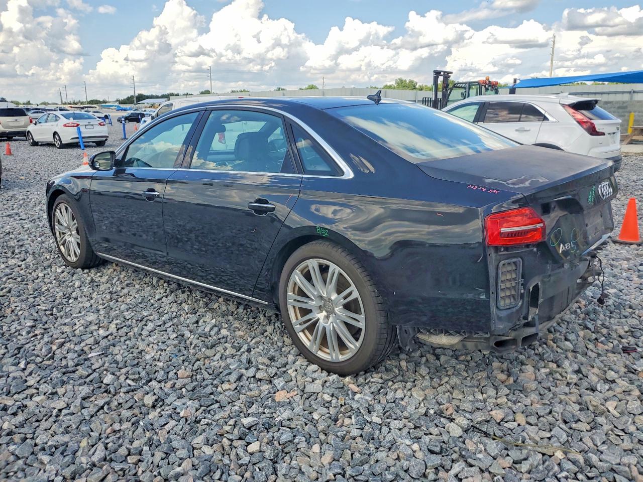 AUDI A8 L QUATTRO 2014
