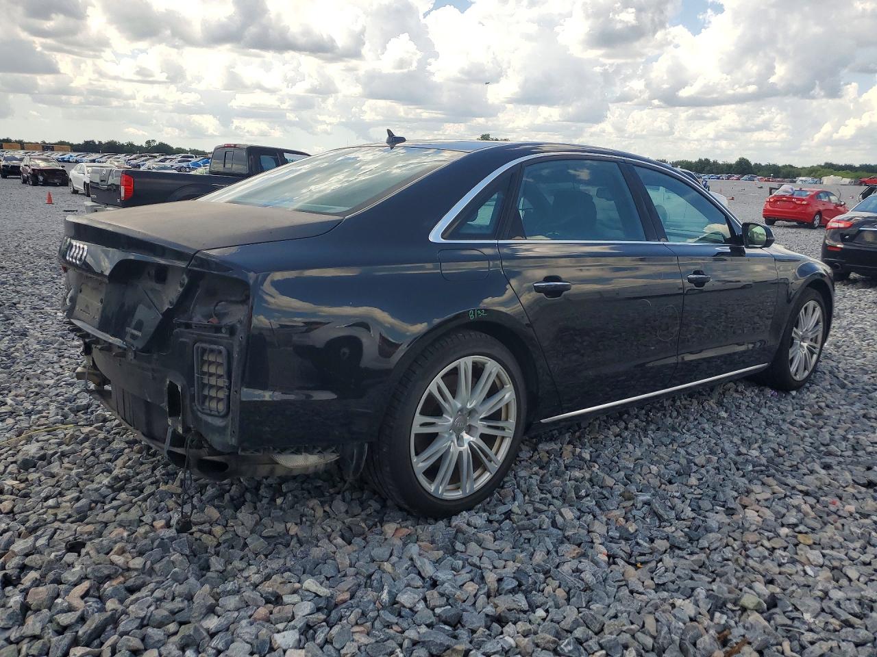 AUDI A8 L QUATTRO 2014