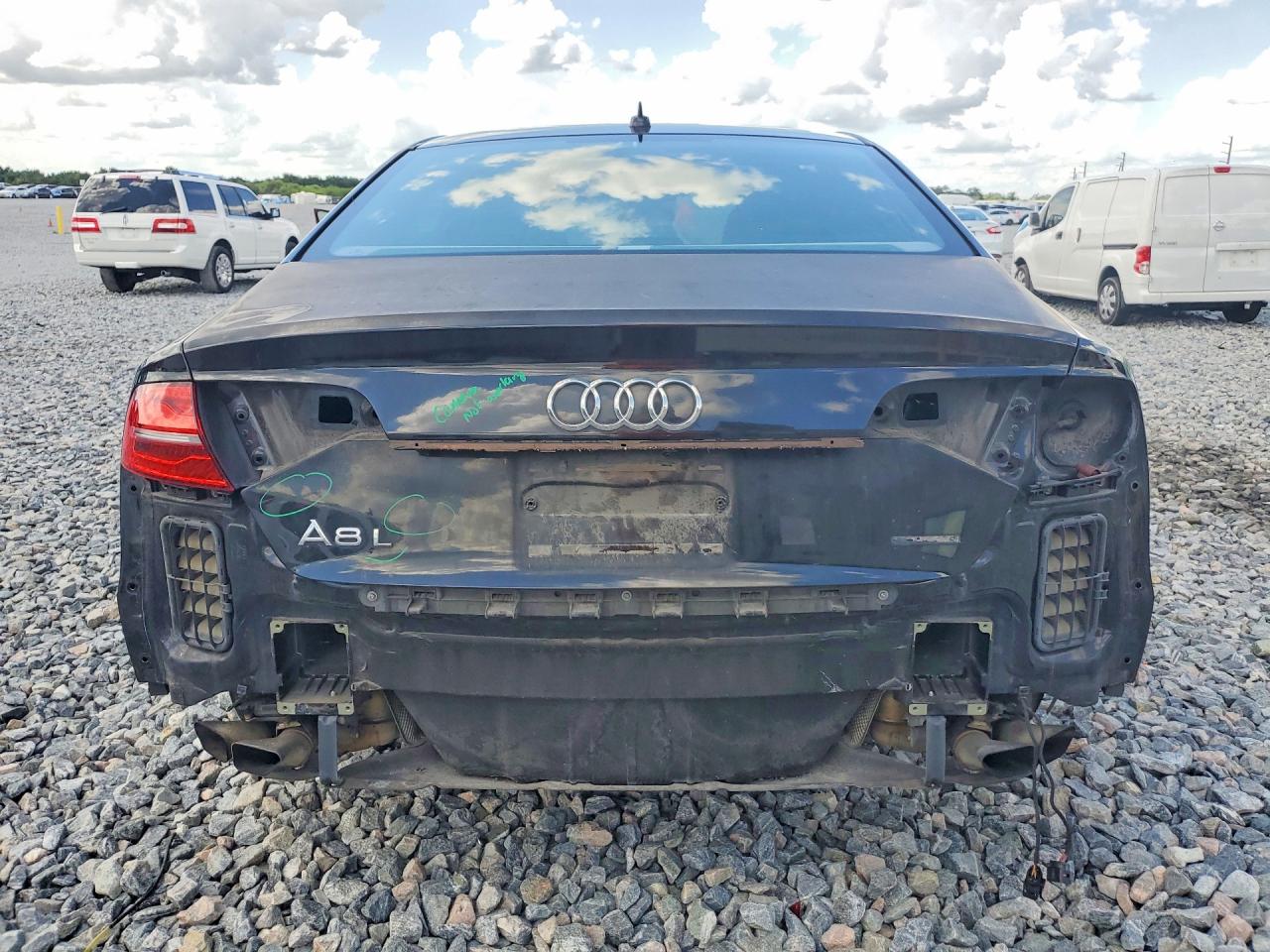 AUDI A8 L QUATTRO 2014