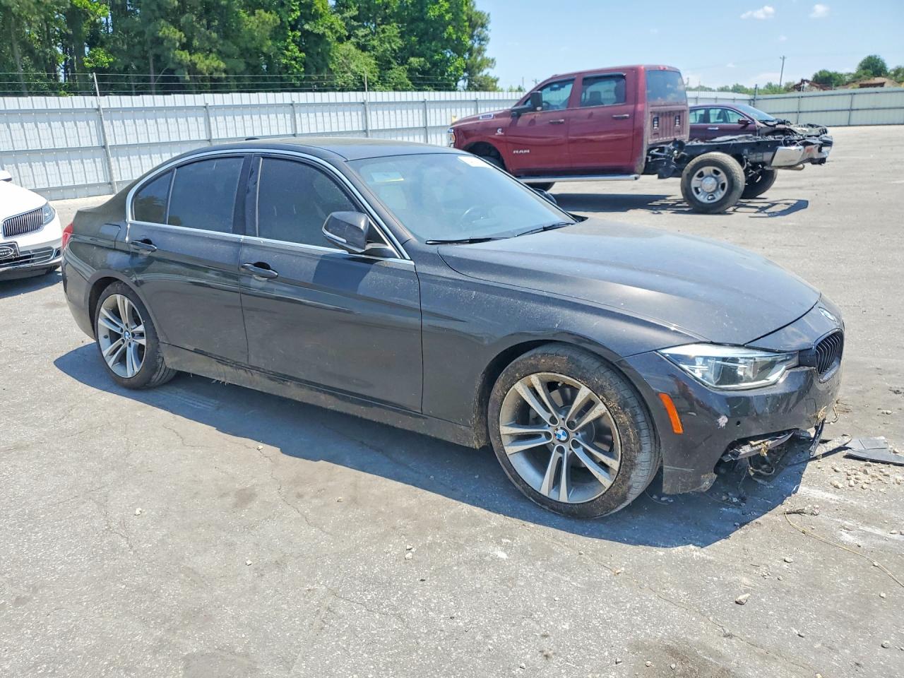 BMW 330 I 2016