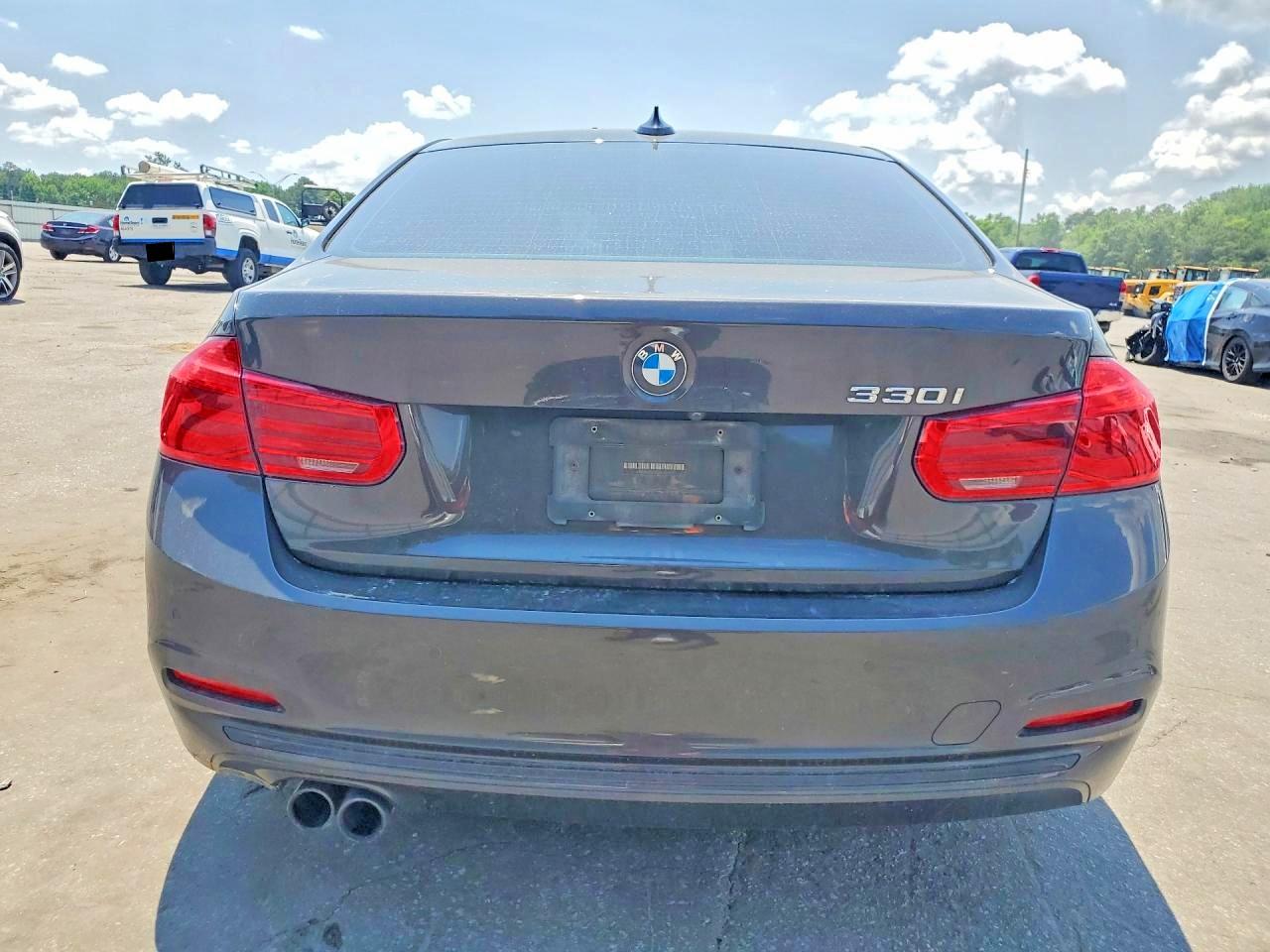 BMW 330 I 2016