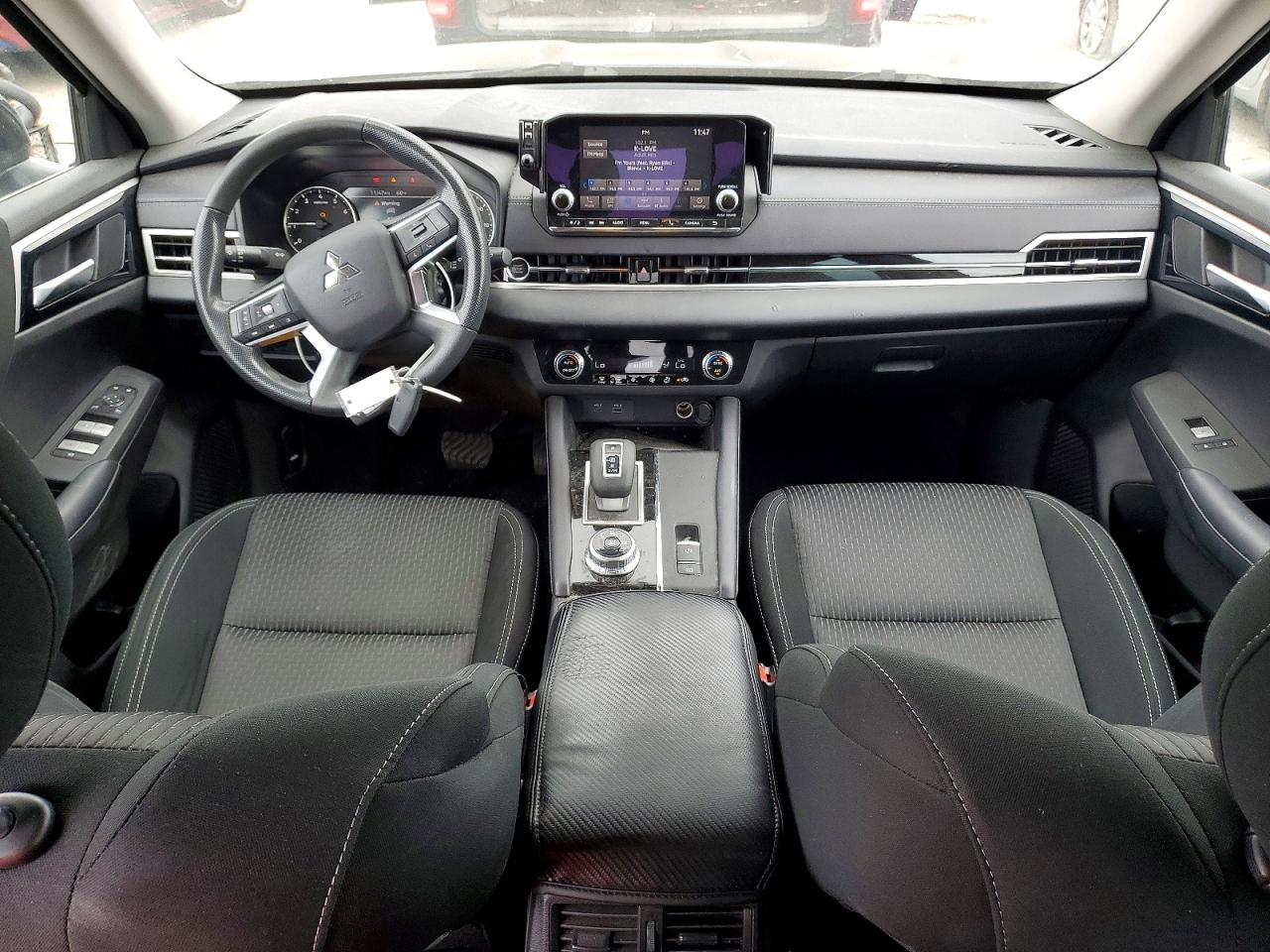 MITSUBISHI OUTLANDER ES 2022