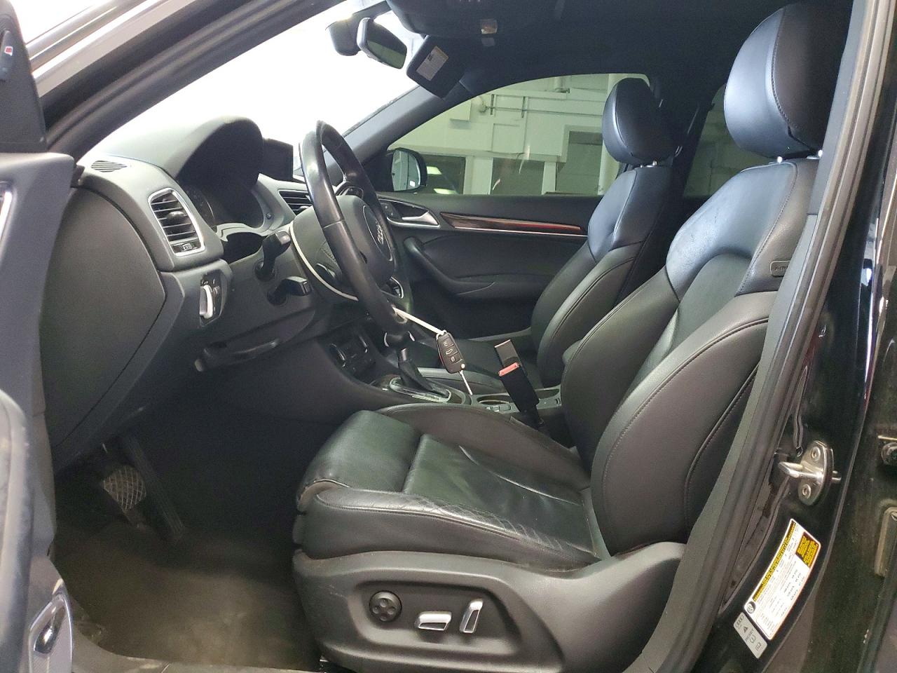 AUDI Q3 PRESTIGE 2015