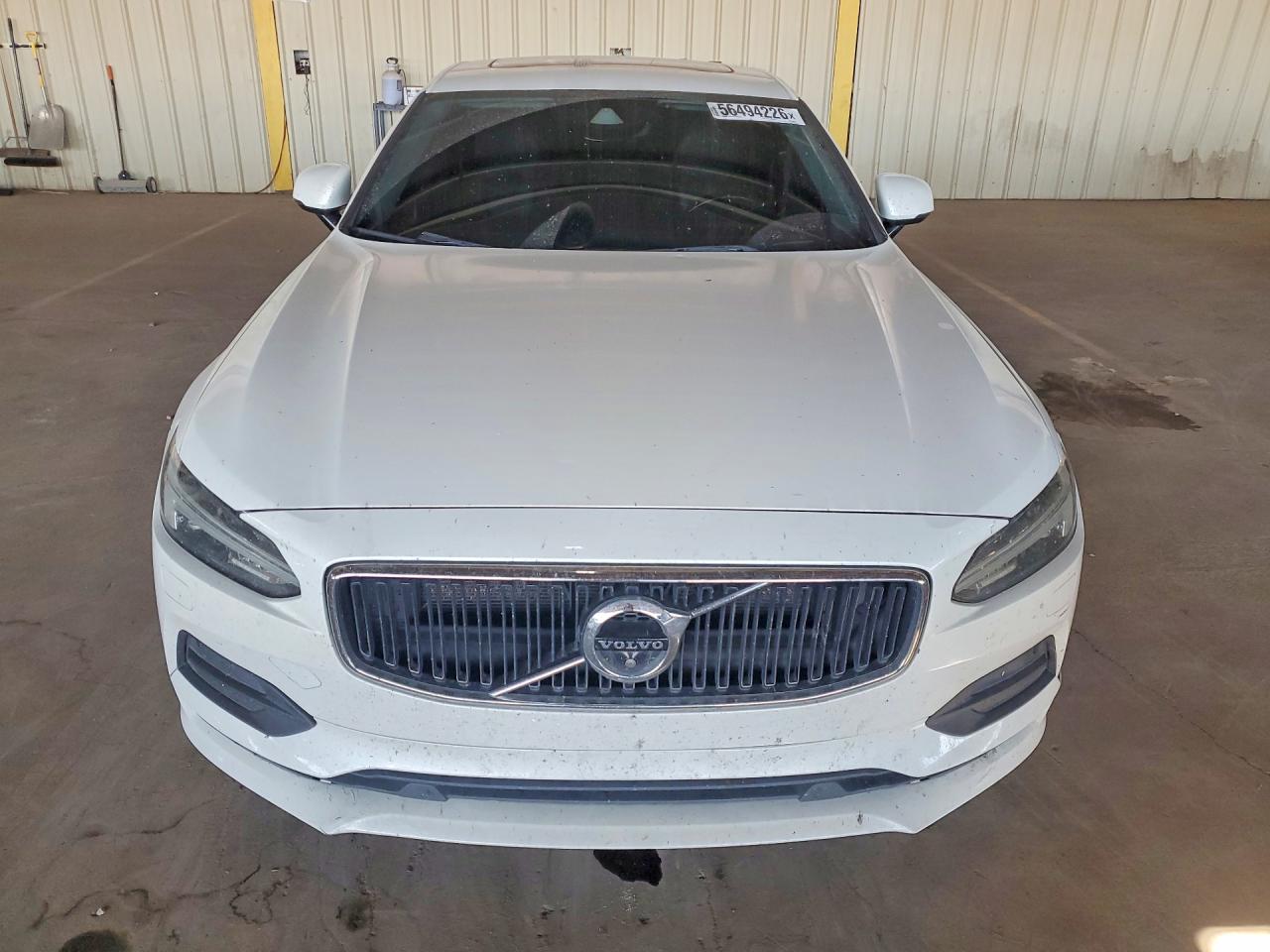 VOLVO S90 T5 MOMENTUM 2017