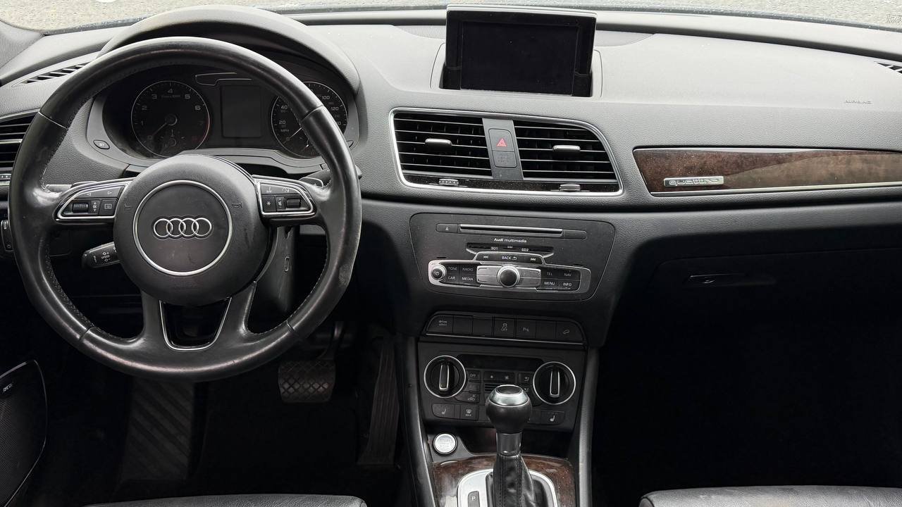 AUDI Q3 PRESTIGE 2015
