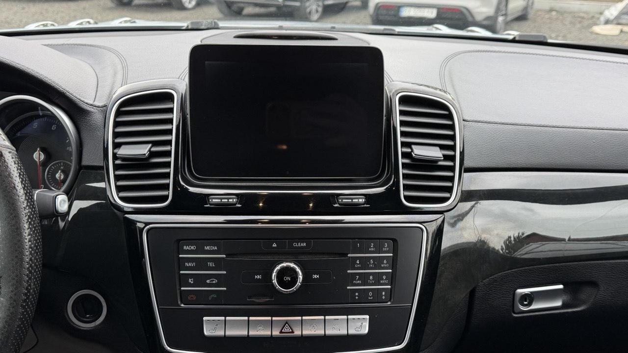MERCEDES-BENZ GLS 2016