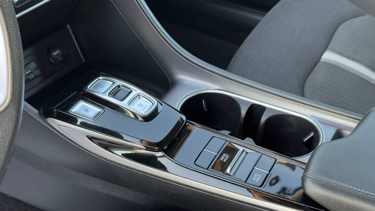 HYUNDAI SONATA HYBRID BLUE 2022