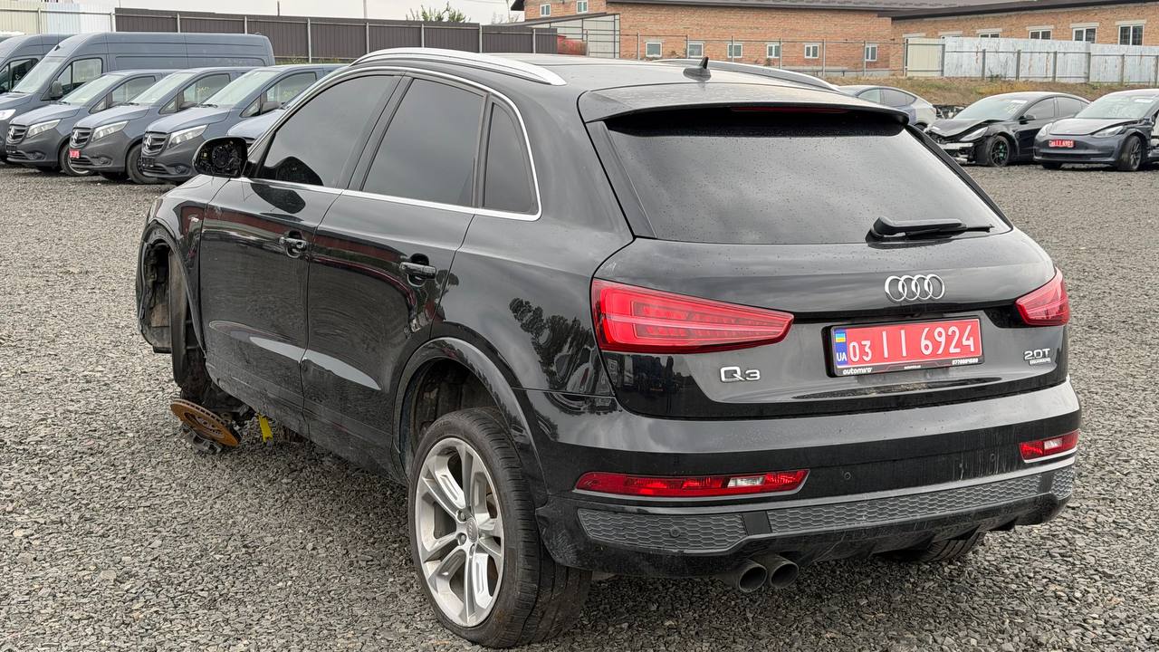 AUDI Q3 PRESTIGE 2015