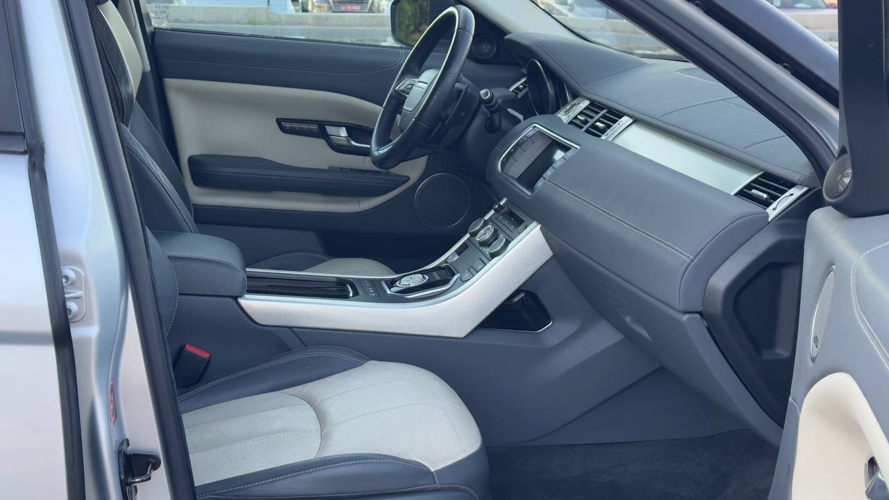 LAND ROVER RANGE ROVER EVOQUE SE 2015