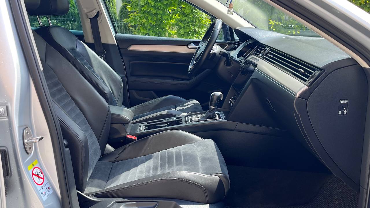 VOLKSWAGEN PASSAT 2018