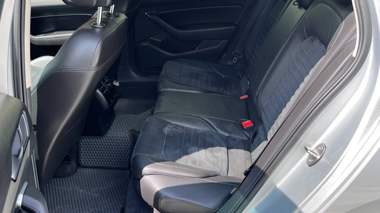 VOLKSWAGEN PASSAT 2018