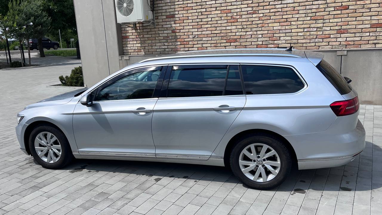 VOLKSWAGEN PASSAT 2018