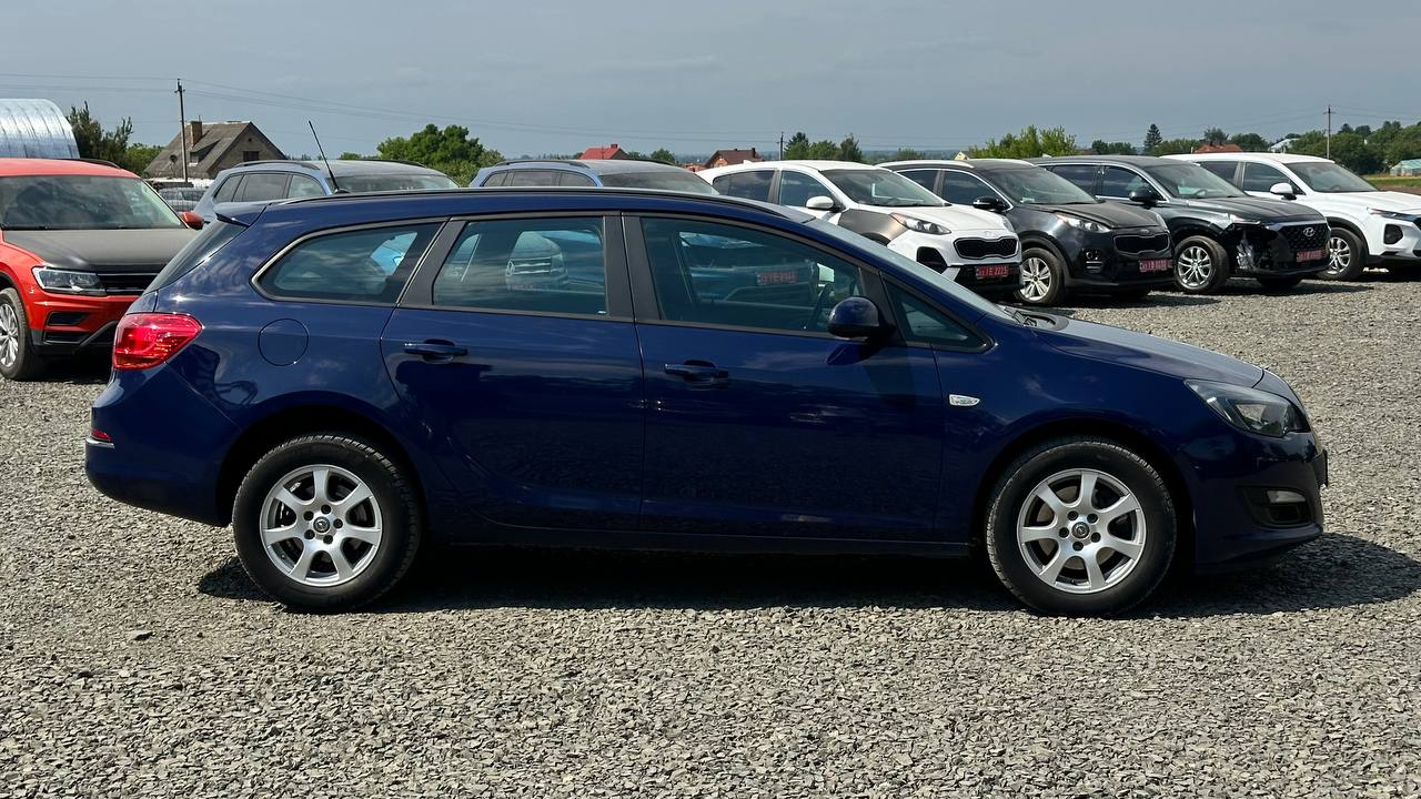 OPEL ASTRA J 2015