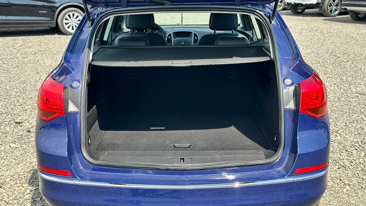 OPEL ASTRA J 2015