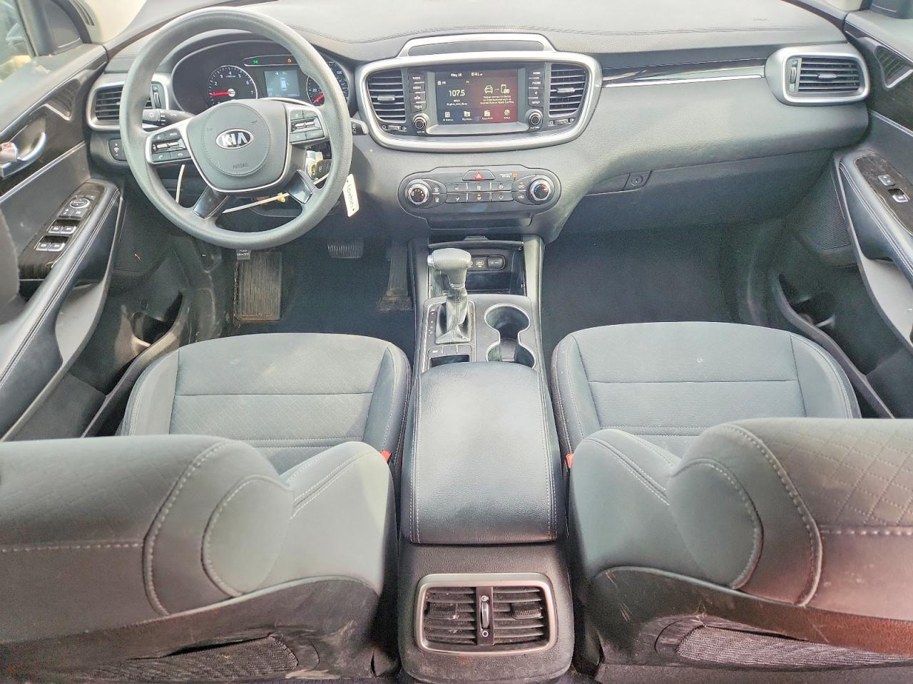 KIA SORENTO LX 2018