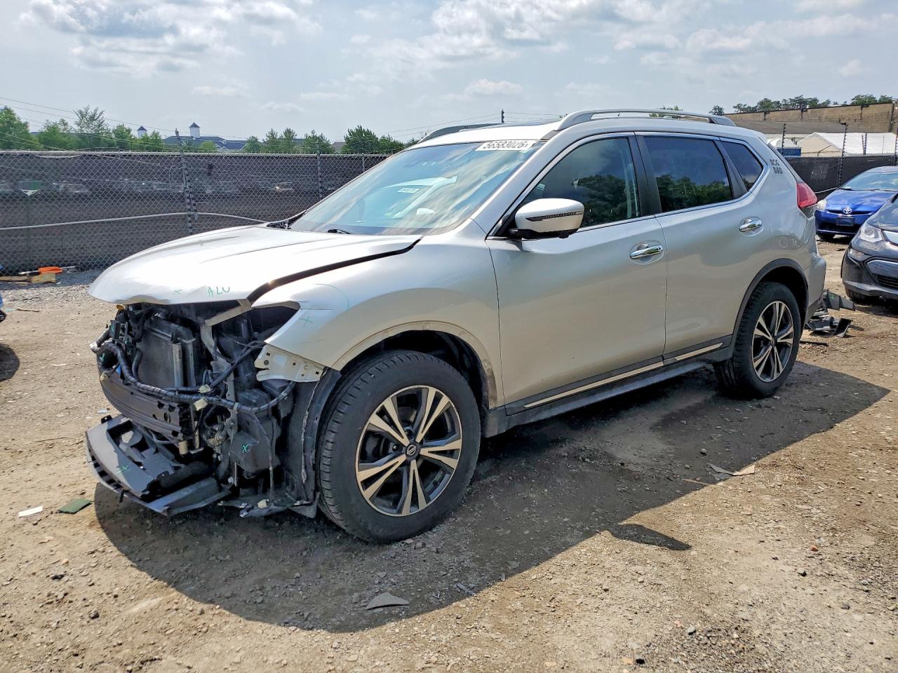 NISSAN ROGUE SL 2016