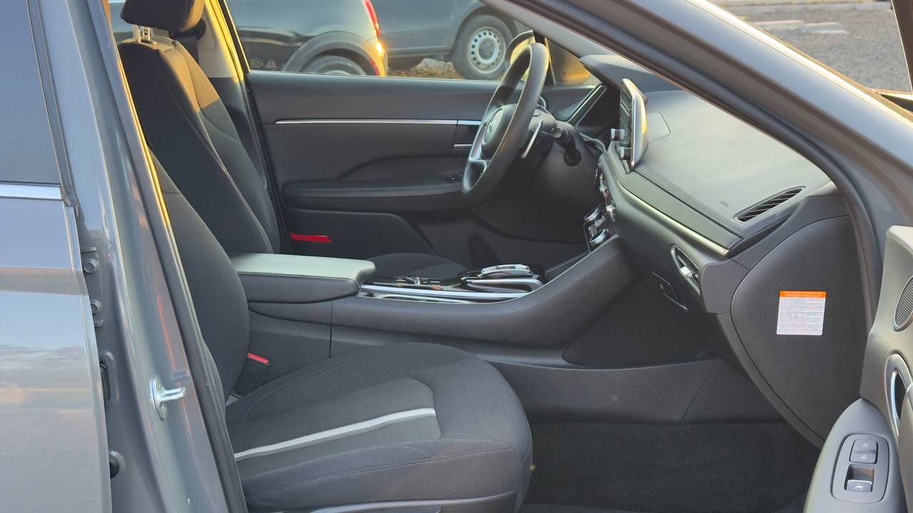HYUNDAI SONATA HYBRID BLUE 2022