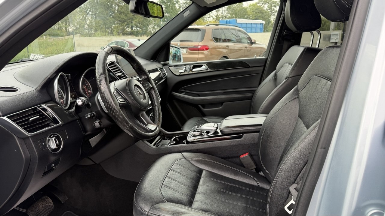 MERCEDES-BENZ GLS 2016