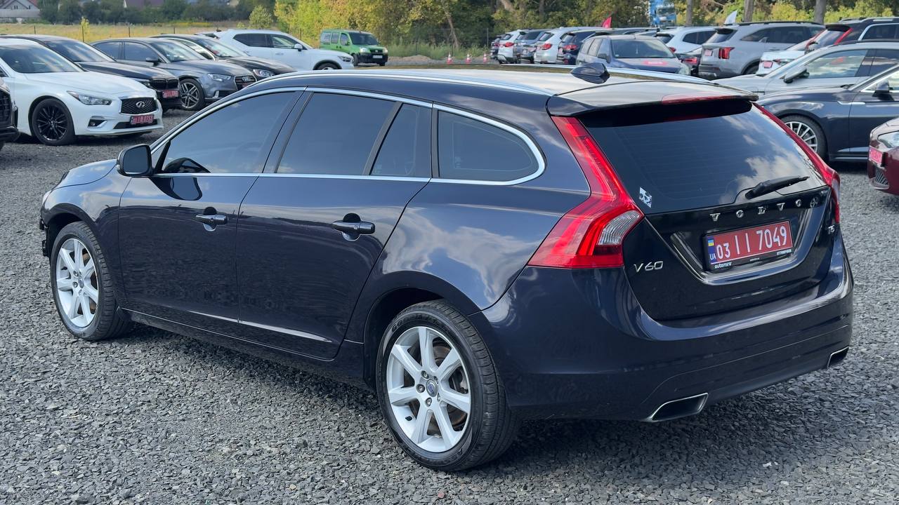VOLVO V60 T5 PREMIER 2015
