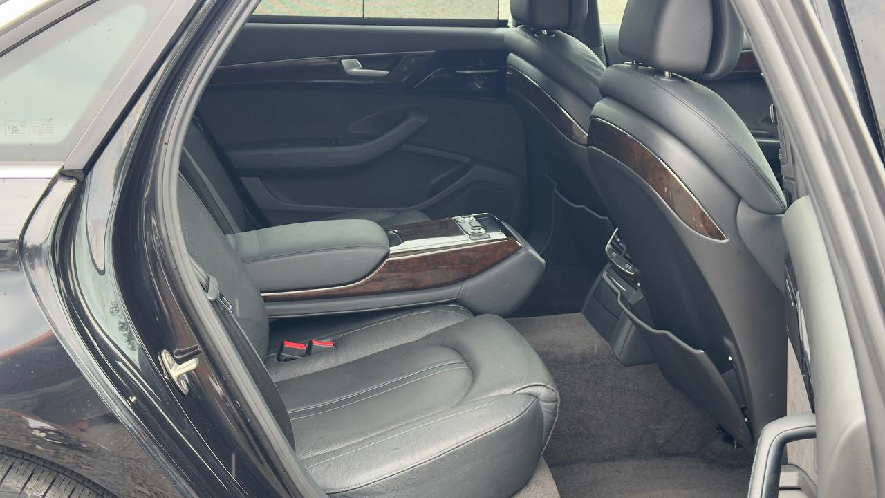 AUDI A8 L QUATTRO 2014