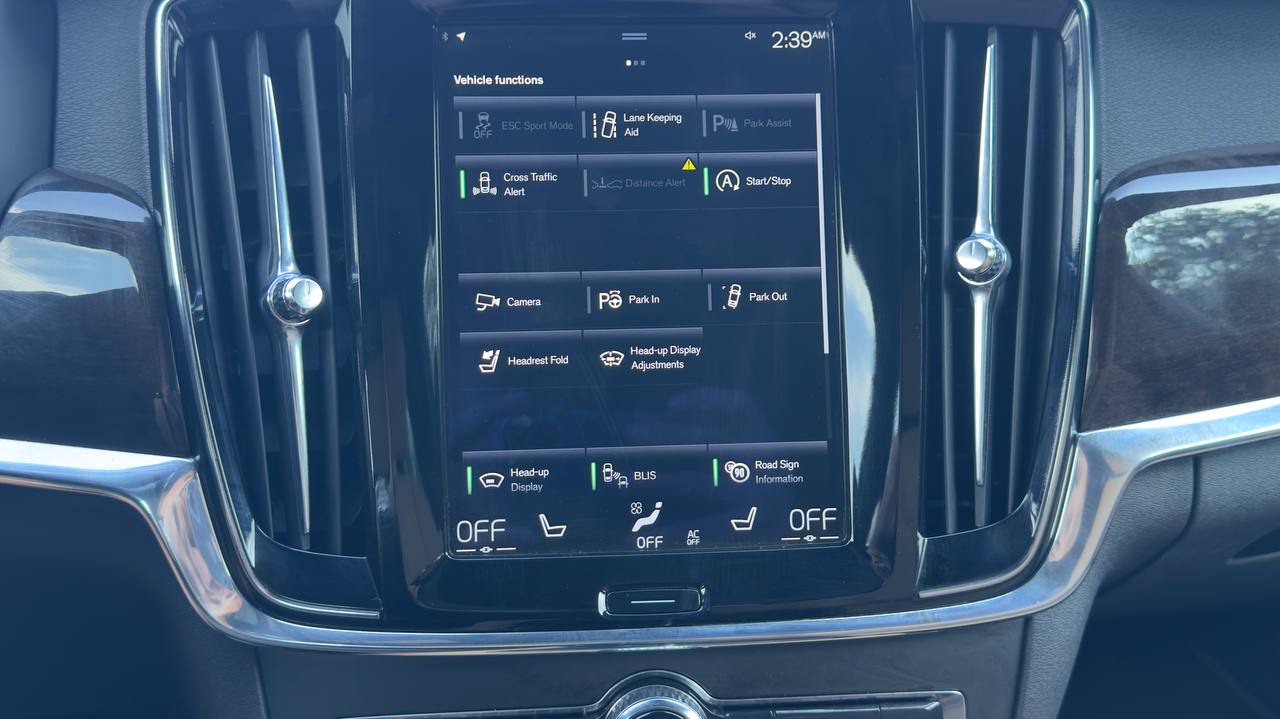VOLVO S90 T5 MOMENTUM 2017
