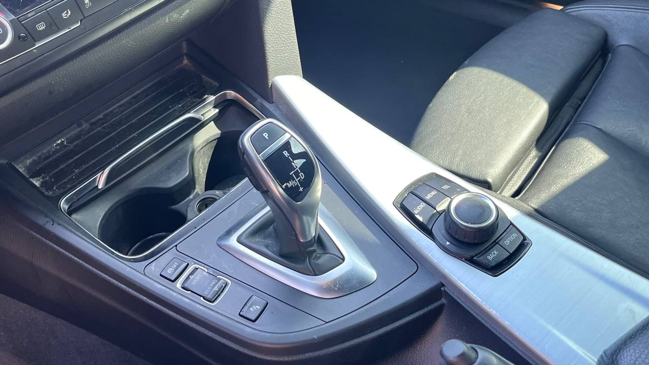 BMW 328 I 2015