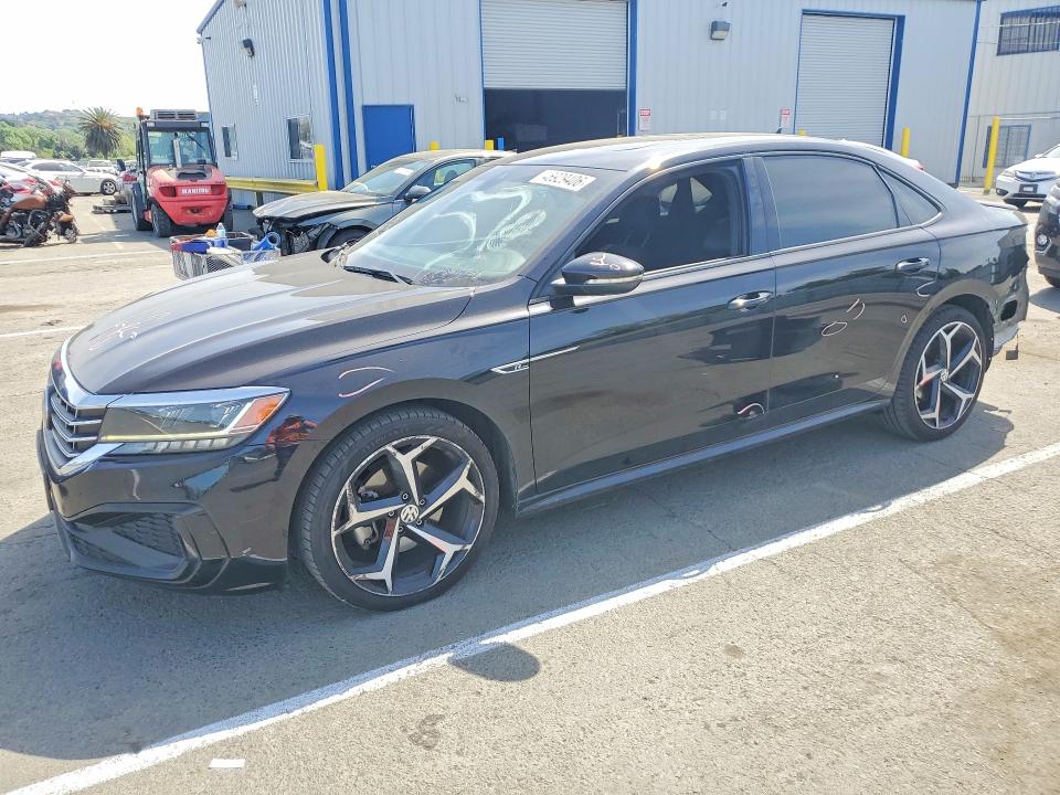 VOLKSWAGEN PASSAT R-LINE 2021
