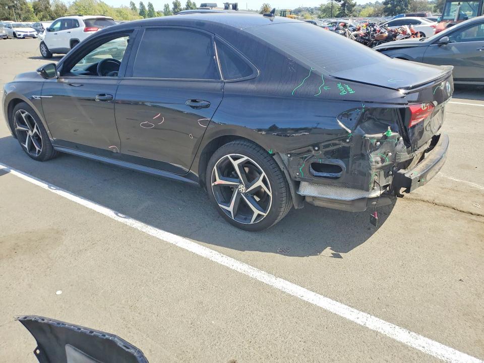 VOLKSWAGEN PASSAT R-LINE 2021