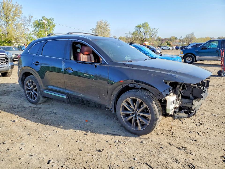MAZDA CX-9 SIGNATURE
