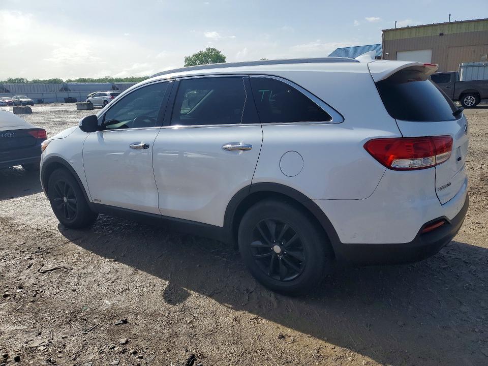 KIA SORENTO LX 2016