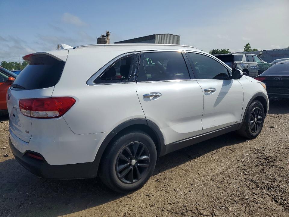 KIA SORENTO LX 2016