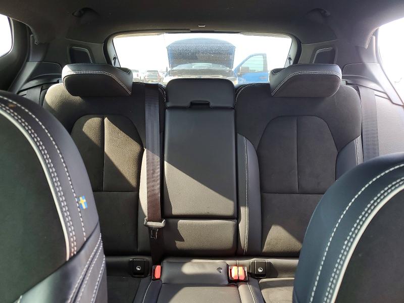 VOLVO XC40 T5 R-DESIGN 2021
